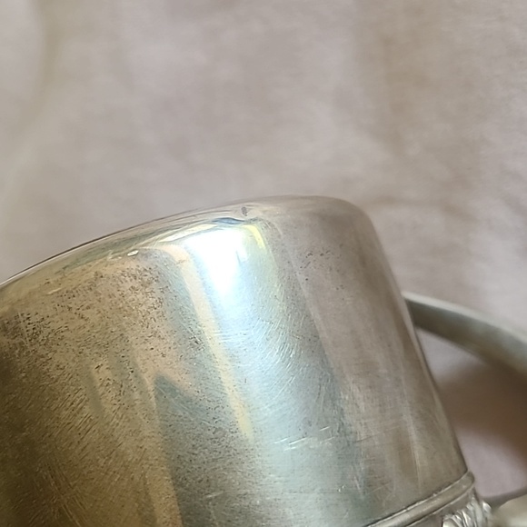 VINTAGE STERLING BABY CUP - Picture 4 of 4